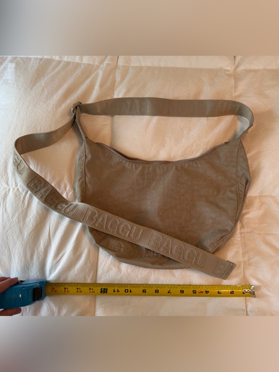 Handbags - Baggu dove medium crescent Crossbody Shoulder Bag with longer Strap & key strap